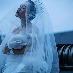 90岁老太婆乱婬
